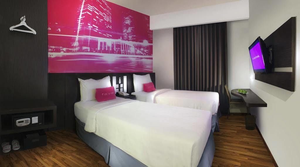 Favehotel Graha Agung Сурабая Экстерьер фото